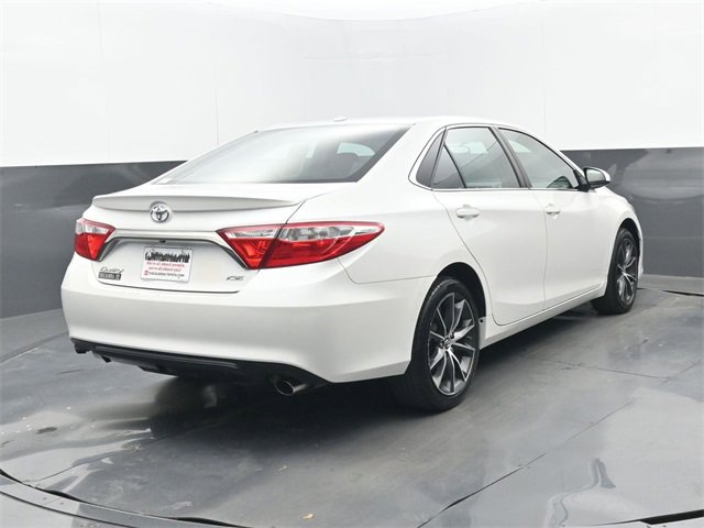 Used 2017 Toyota Camry XSE image 23