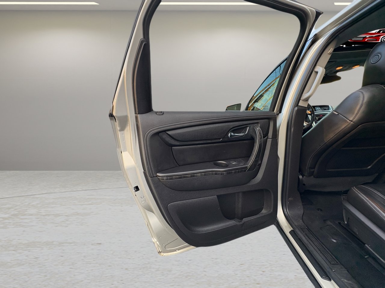 Used 2016 GMC Acadia SLT w/ Open Road Package image 27