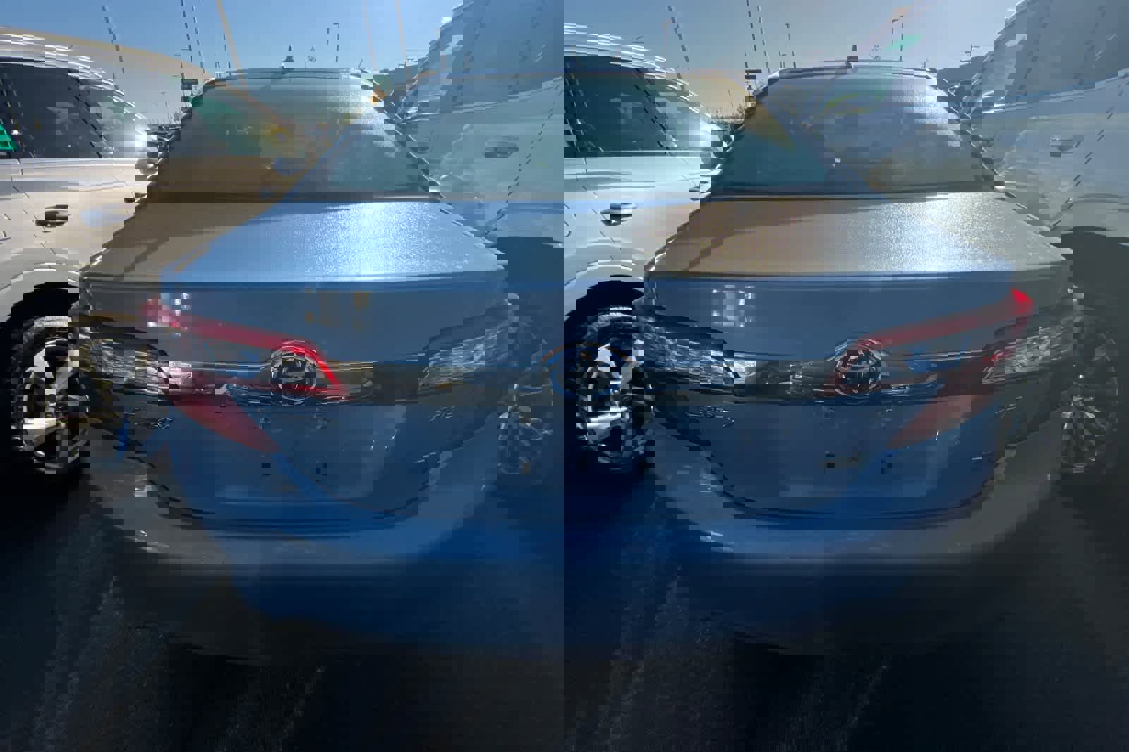 Used 2012 Toyota Camry XLE w/ Leather Pkg image 5