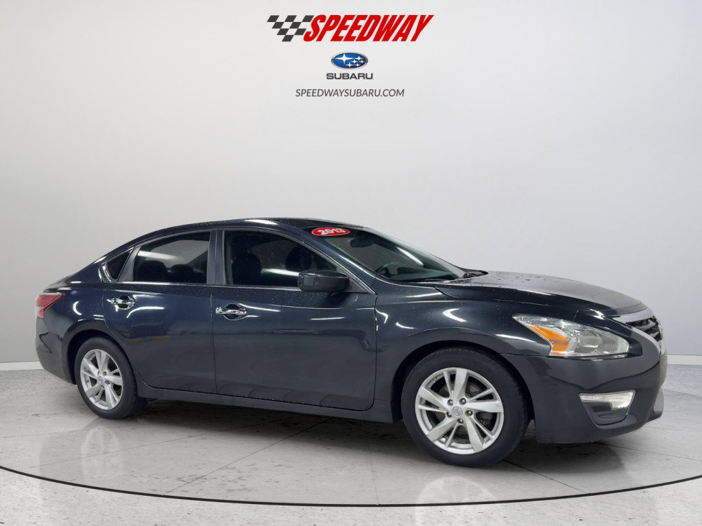 Used 2013 Nissan Altima 2.5 SV FWD image 3