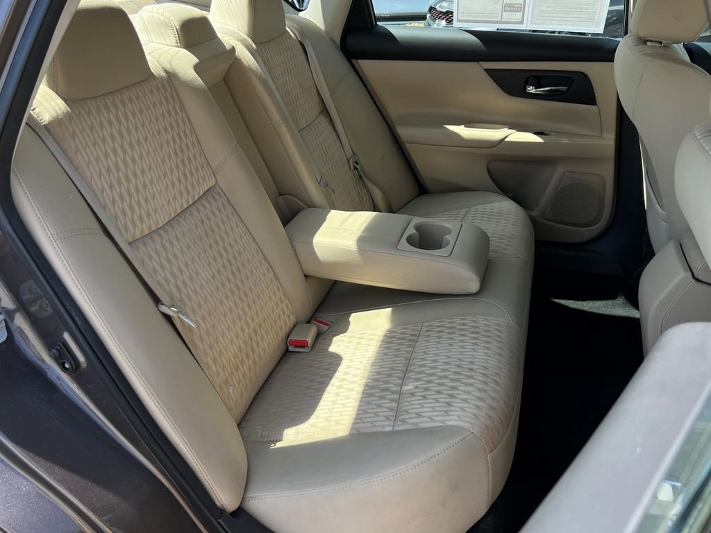 Used 2016 Nissan Altima 2.5 S w/ Power Driver Seat Package image 12
