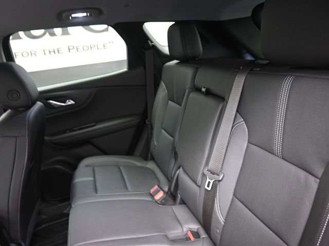 Used 2024 Chevrolet Blazer LT w/ LPO, Black Grille Bar Package image 20
