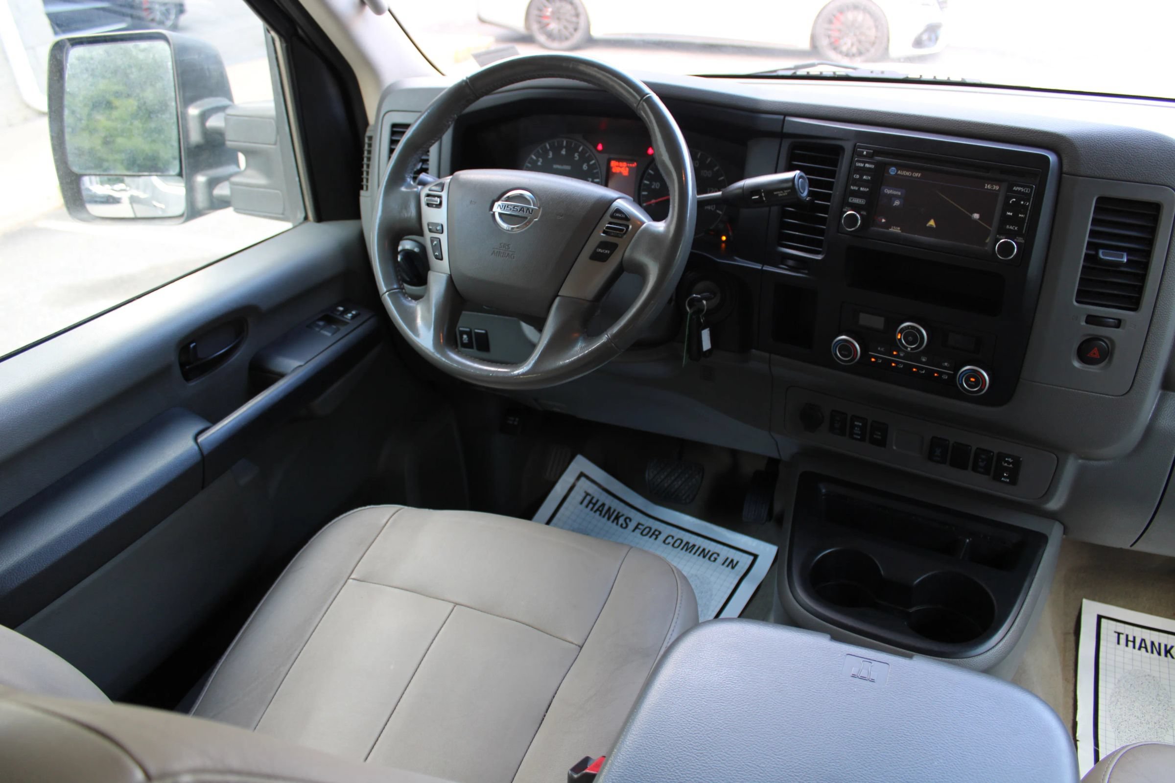 Used 2020 Nissan NV 3500 SL RWD image 14