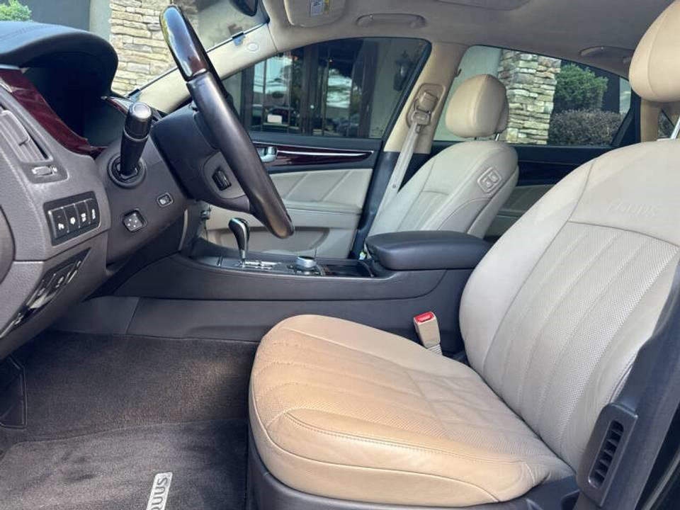 Used 2012 Hyundai Equus Signature image 8