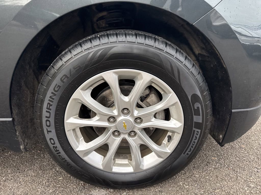 Used 2020 Chevrolet Equinox LS FWD image 4