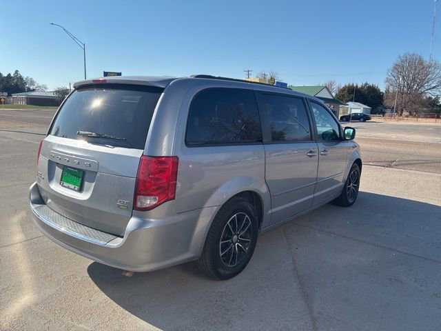 Used 2017 Dodge Grand Caravan GT FWD image 6