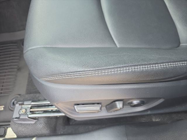 Certified 2025 Toyota Corolla Cross XLE AWD/4WD image 15
