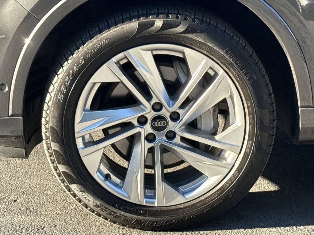 Used 2021 Audi Q7 3.0T Premium Plus w/ Premium Plus Package AWD/4WD image 19