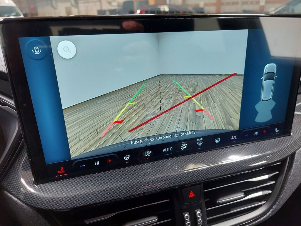 New 2025 Ford Escape ST-Line w/ Tech Pack #1 image 4