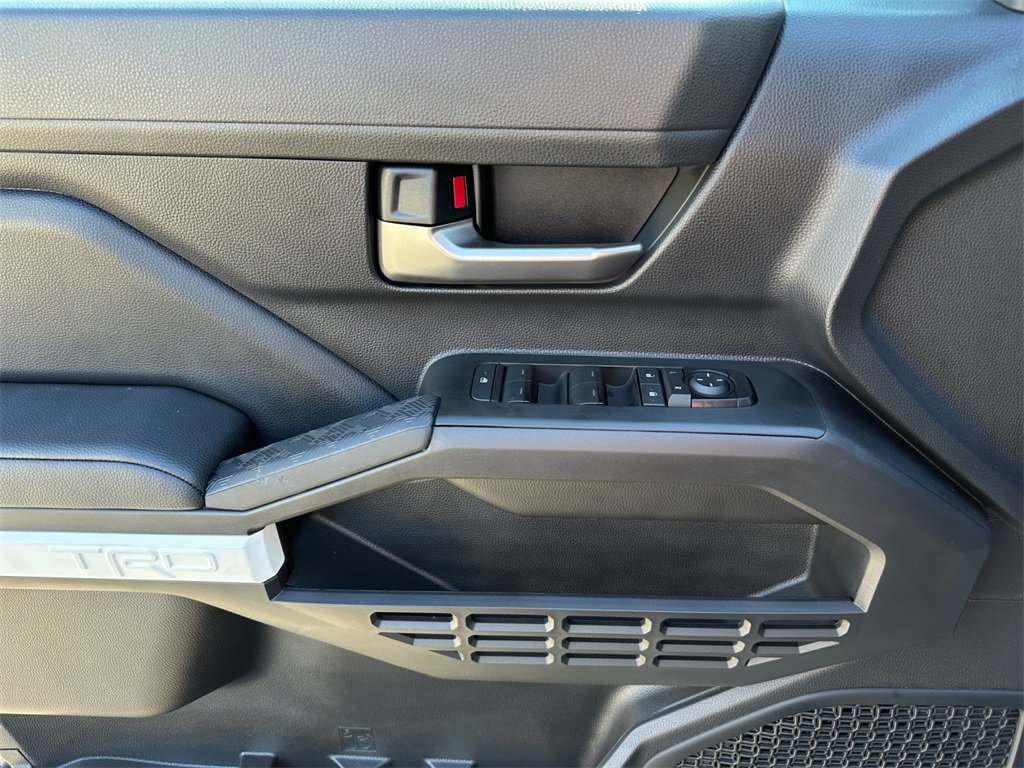 Used 2024 Toyota Tacoma TRD Sport image 23