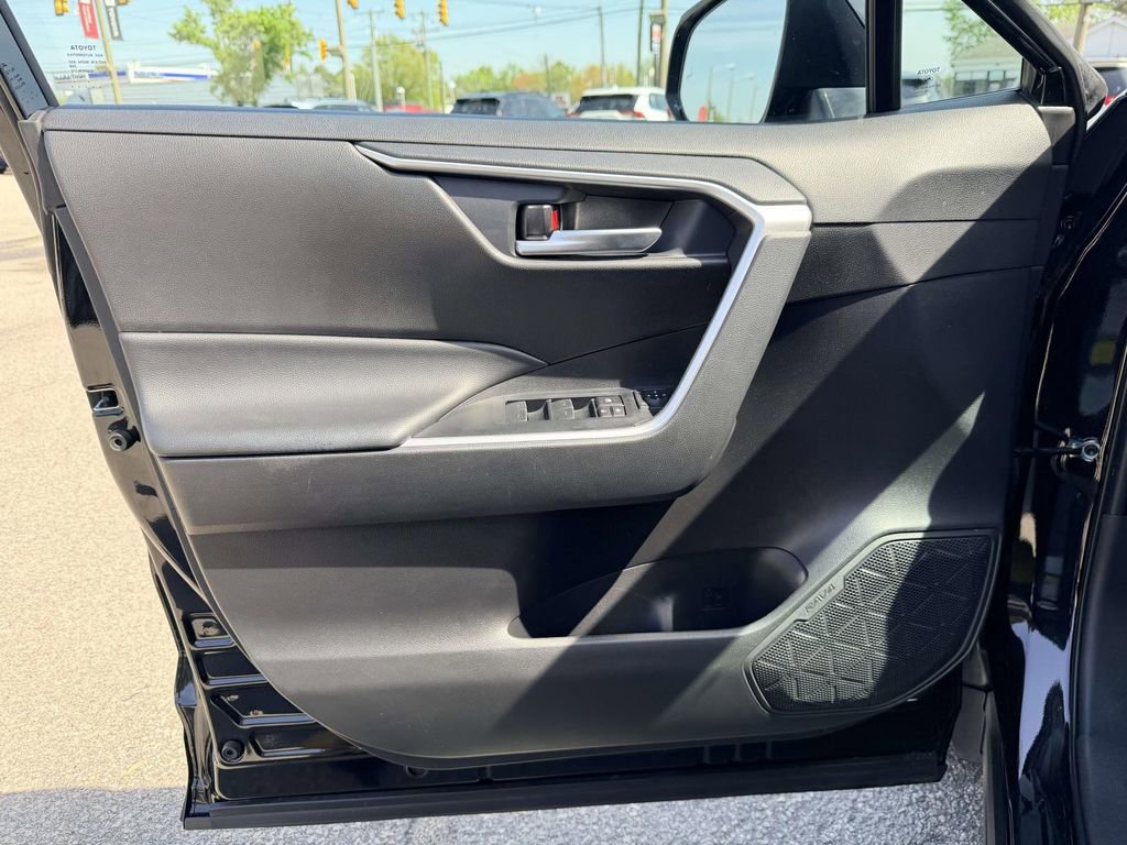 Certified 2025 Toyota RAV4 XLE image 16