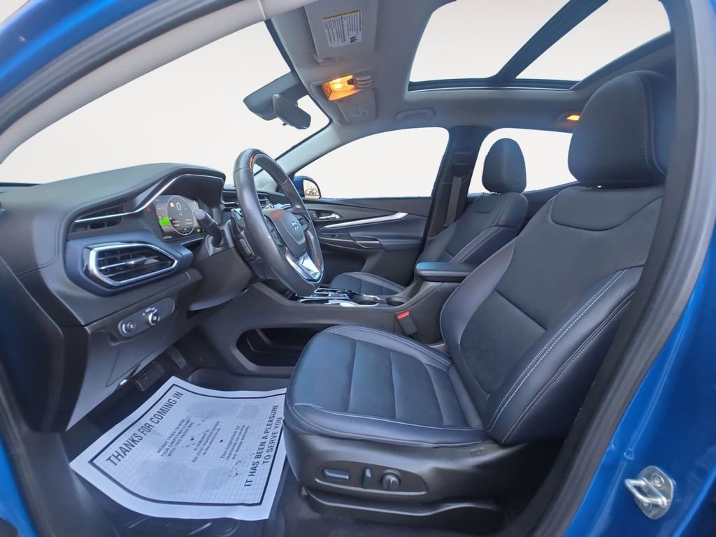 Certified 2022 Chevrolet Bolt EUV Premier w/ Launch Edition image 9