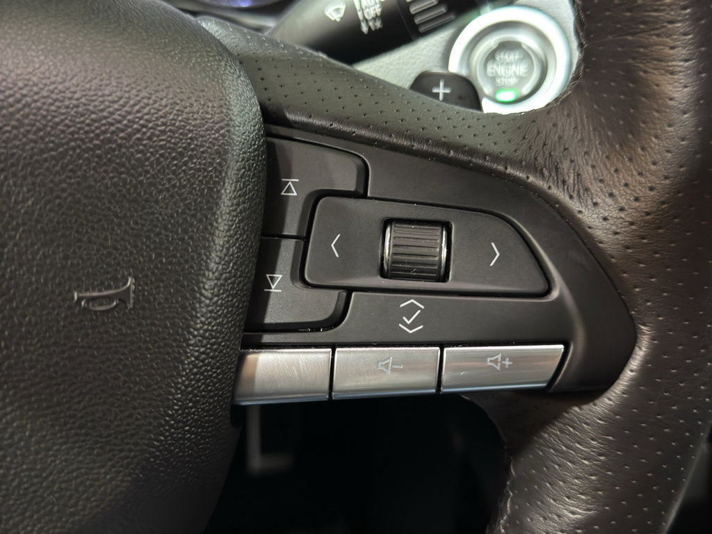 Used 2023 Cadillac XT4 Sport w/ Sun And Sound Package image 27