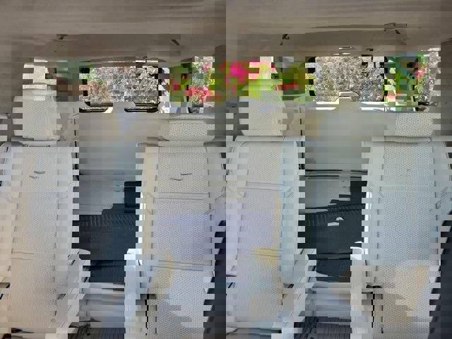 Certified 2024 Cadillac Escalade Premium Luxury Platinum image 12