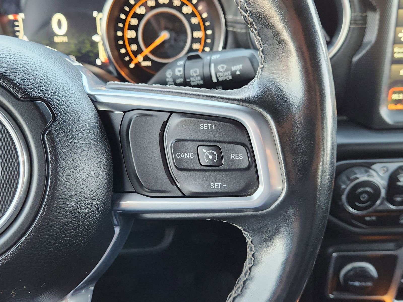 Used 2021 Jeep Wrangler Unlimited Sahara image 34