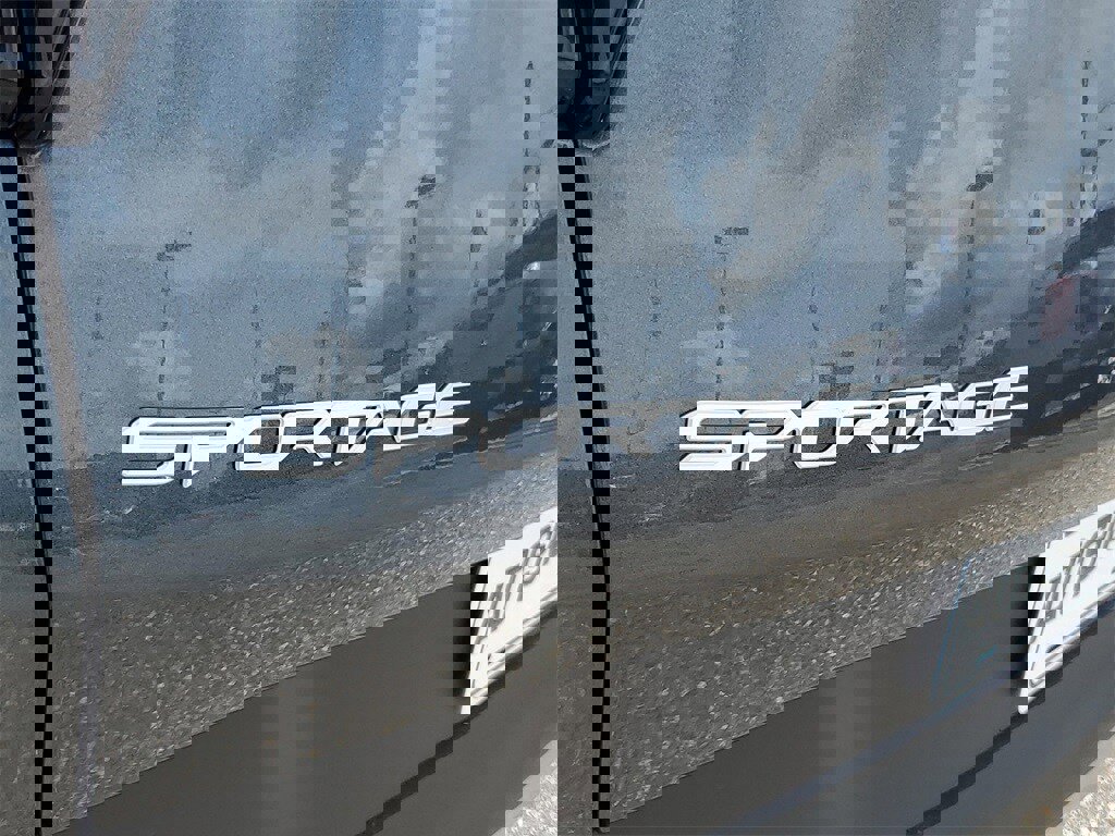 New 2025 Kia Sportage LX image 26