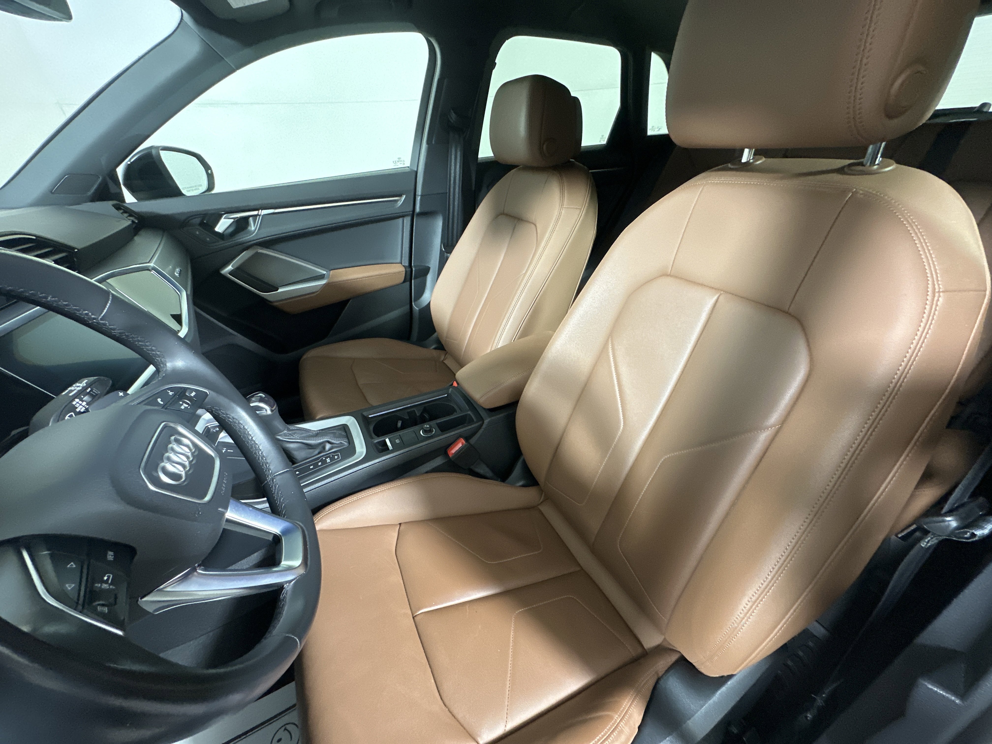 Used 2022 Audi Q3 2.0T Premium image 9