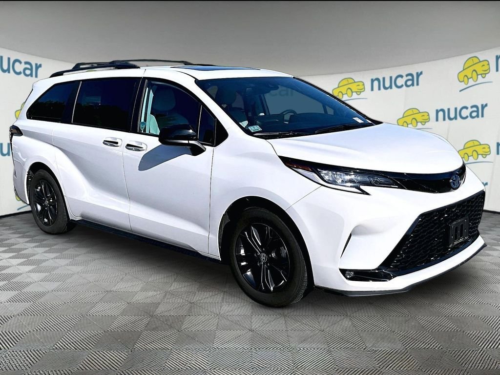Used 2025 Toyota Sienna XSE w/ XSE Plus Package AWD/4WD video 1