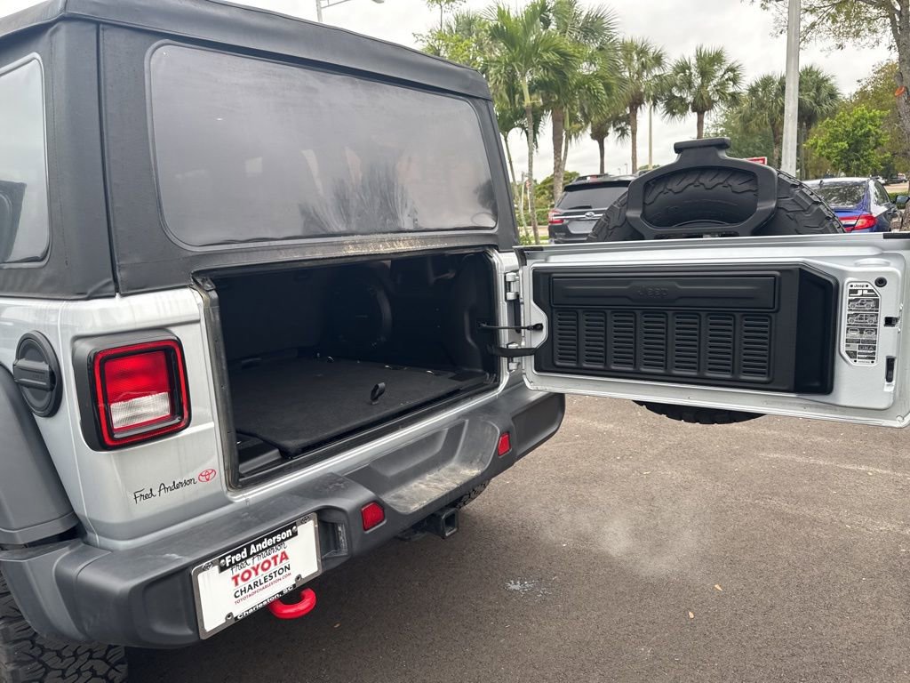 Used 2022 Jeep Wrangler Unlimited Rubicon image 12