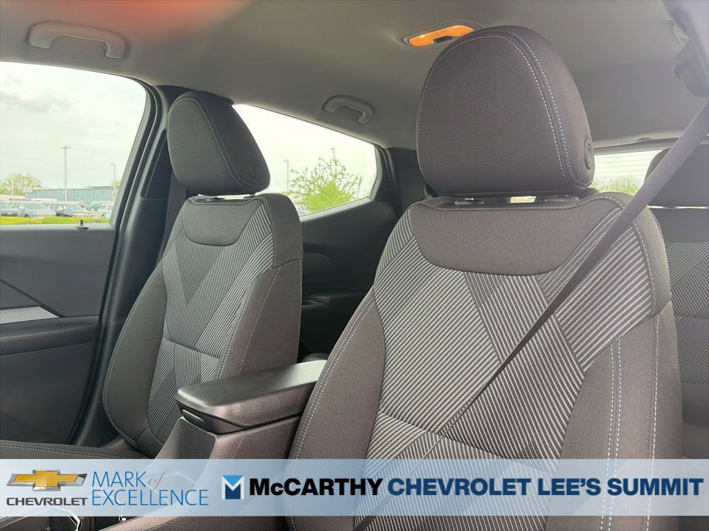 New 2027 Chevrolet Bolt LT w/ Comfort Package FWD image 48