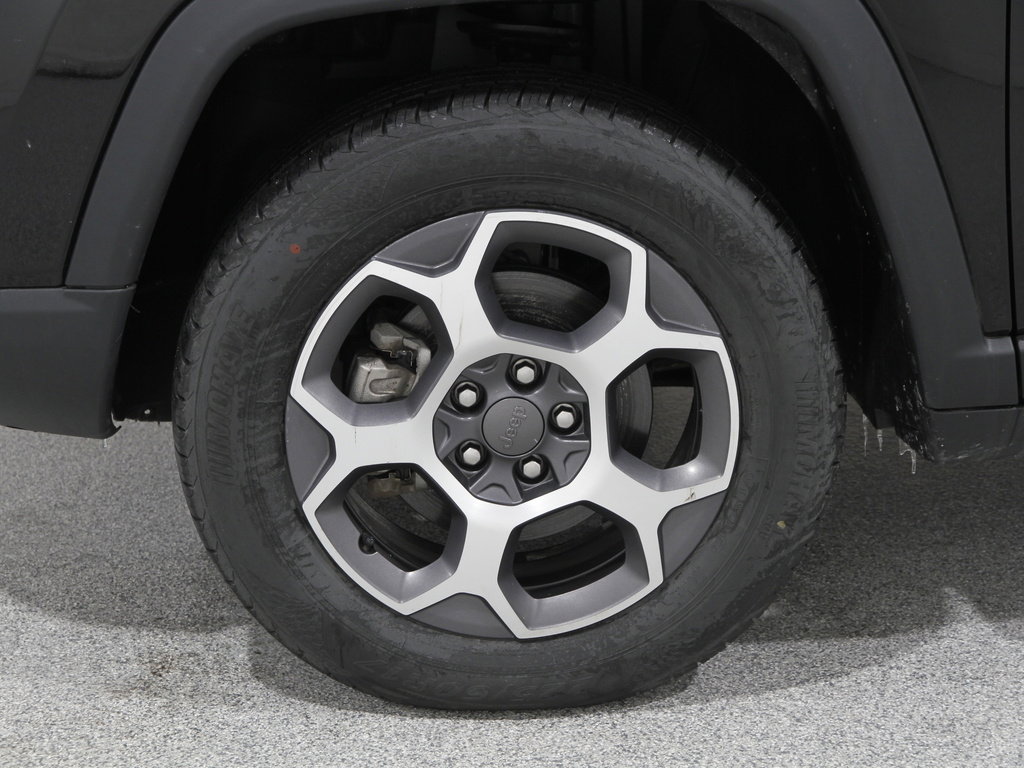 Used 2022 Jeep Compass Trailhawk w/ Trailhawk Convenience Group image 20