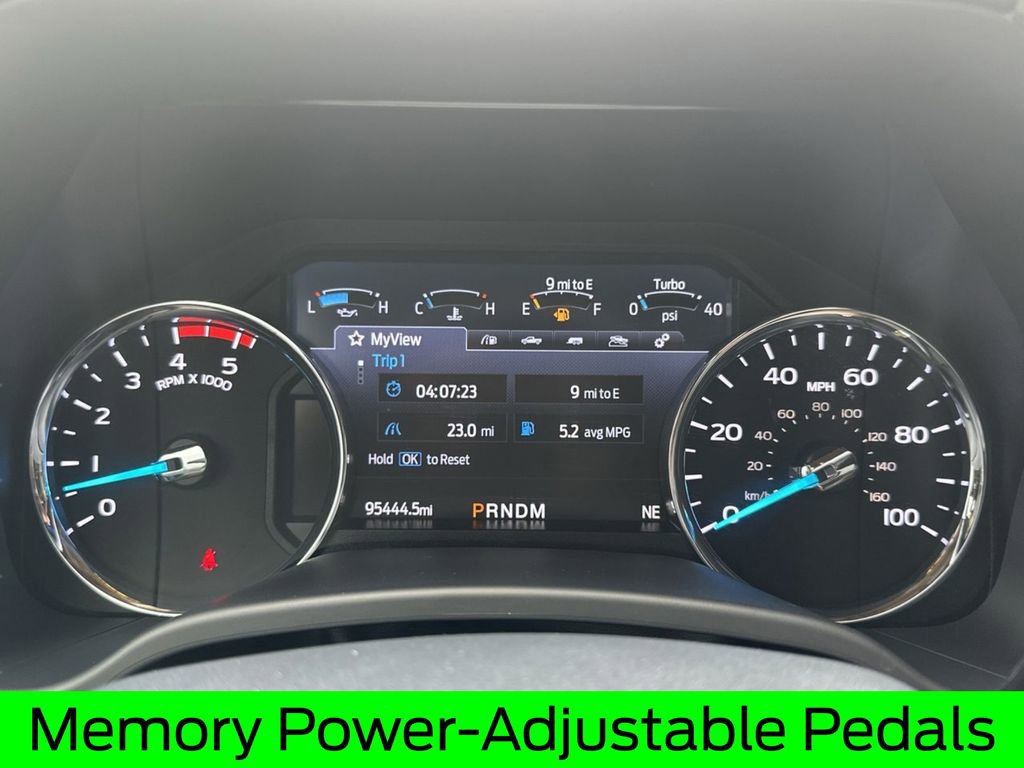 Used 2022 Ford F350 Lariat w/ Lariat Value Package AWD/4WD image 18