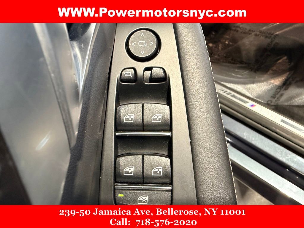 Used 2020 BMW X5 M50i w/ Executive Package image 47