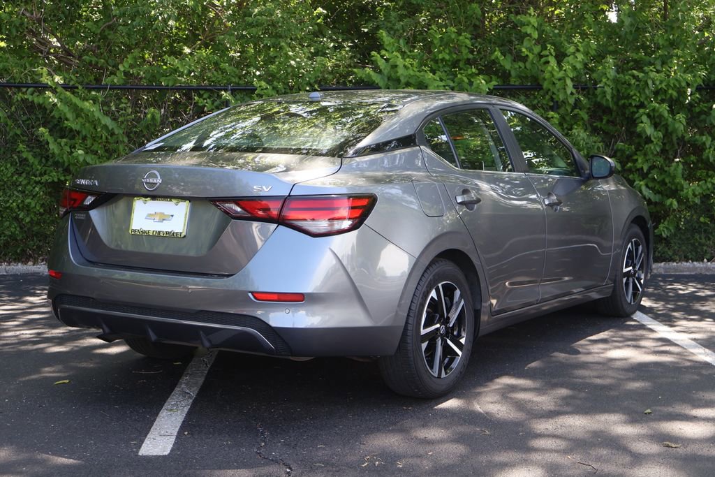 Used 2024 Nissan Sentra SV FWD image 8
