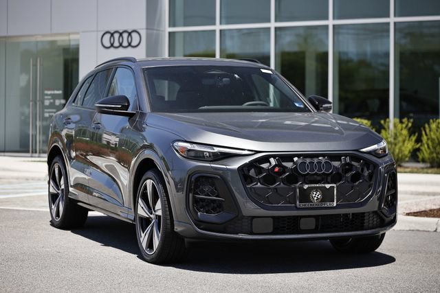 New 2026 Audi SQ5 Premium Plus AWD/4WD image 2