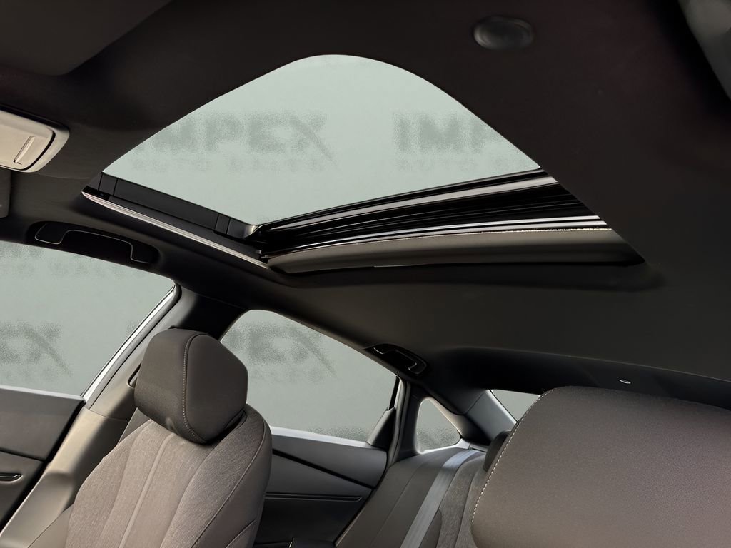 Used 2025 Honda Accord Sport image 11