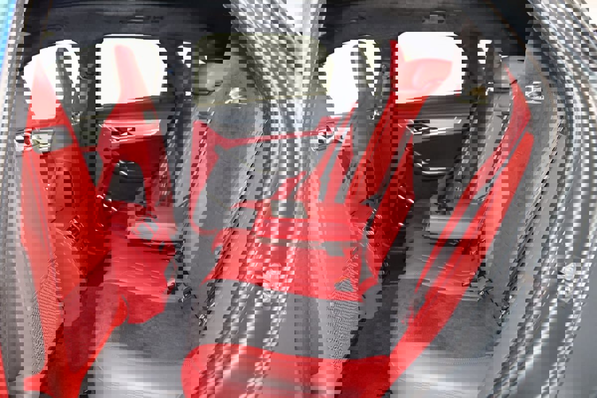 Used 2024 Jaguar F-PACE SVR image 94