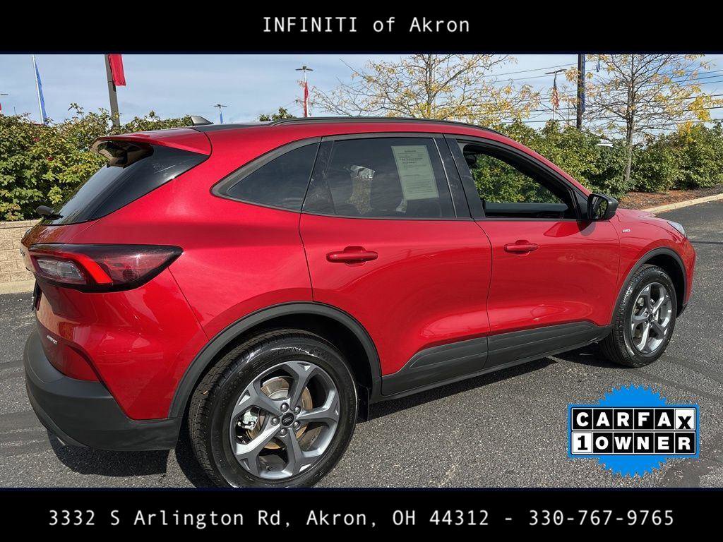 Used 2025 Ford Escape ST-Line image 10