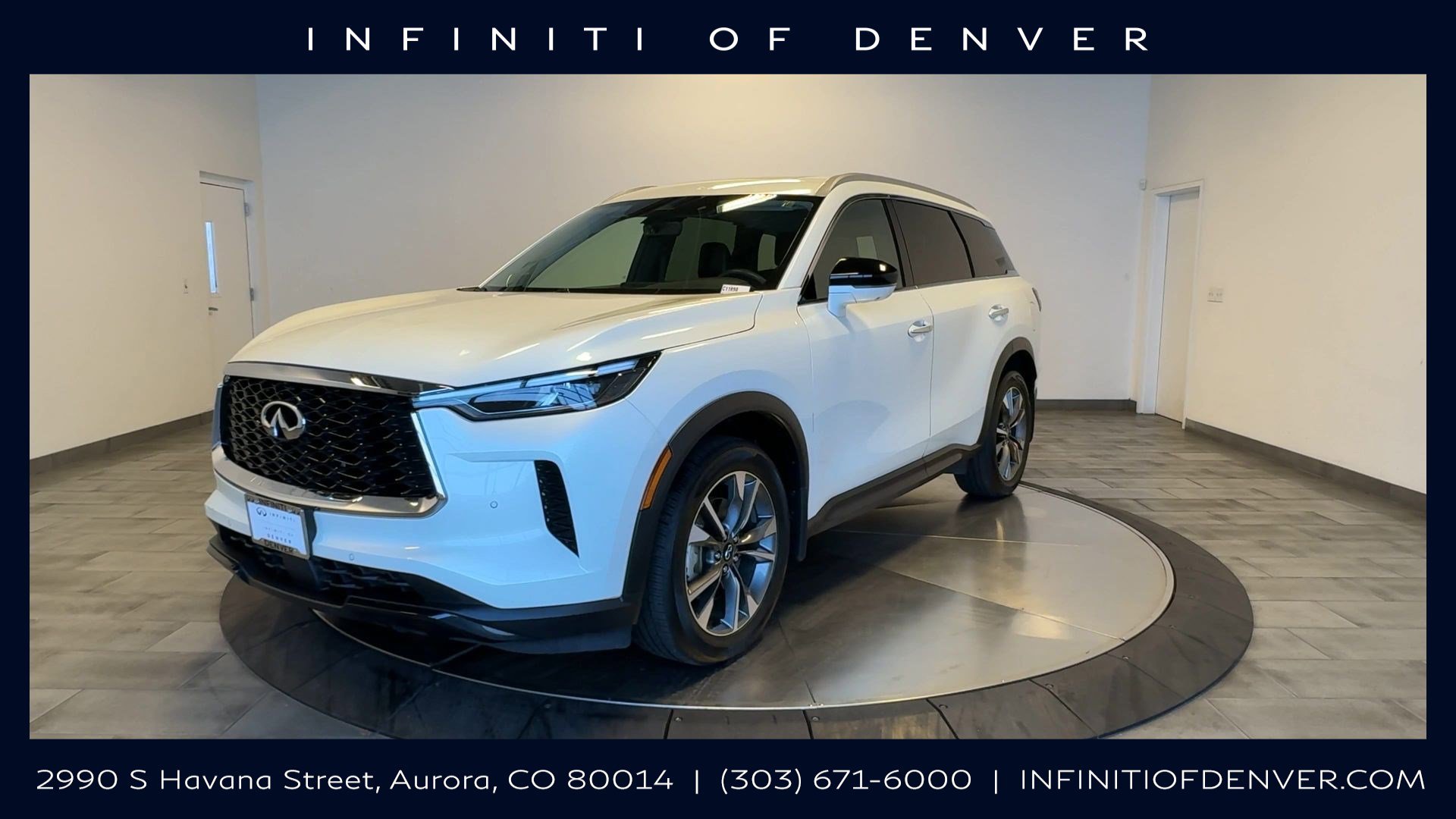 Certified 2025 INFINITI QX60 Luxe w/ Cargo Package AWD/4WD image 1