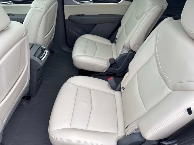 Used 2022 Cadillac XT6 Premium Luxury w/ Technology Package AWD/4WD image 14