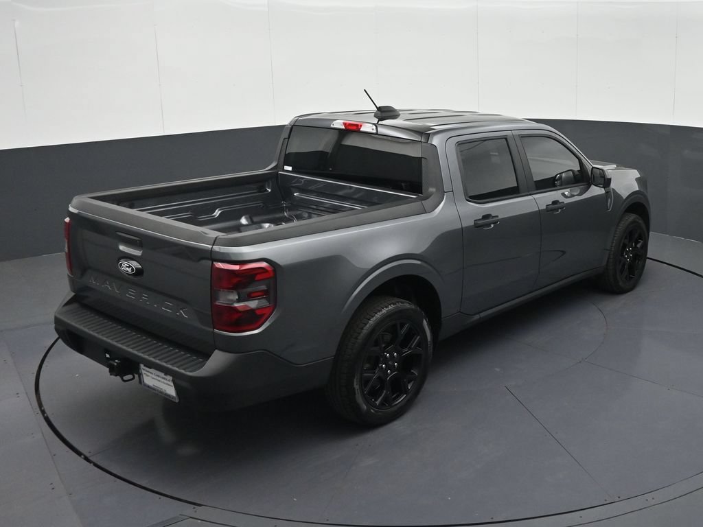 Used 2025 Ford Maverick XLT w/ Equipment Group 301A AWD/4WD image 26
