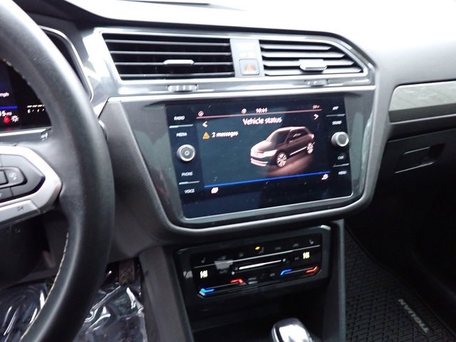 Used 2022 Volkswagen Tiguan SE image 23