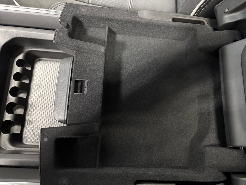 New 2026 RAM 2500 Laramie w/ Night Edition image 32