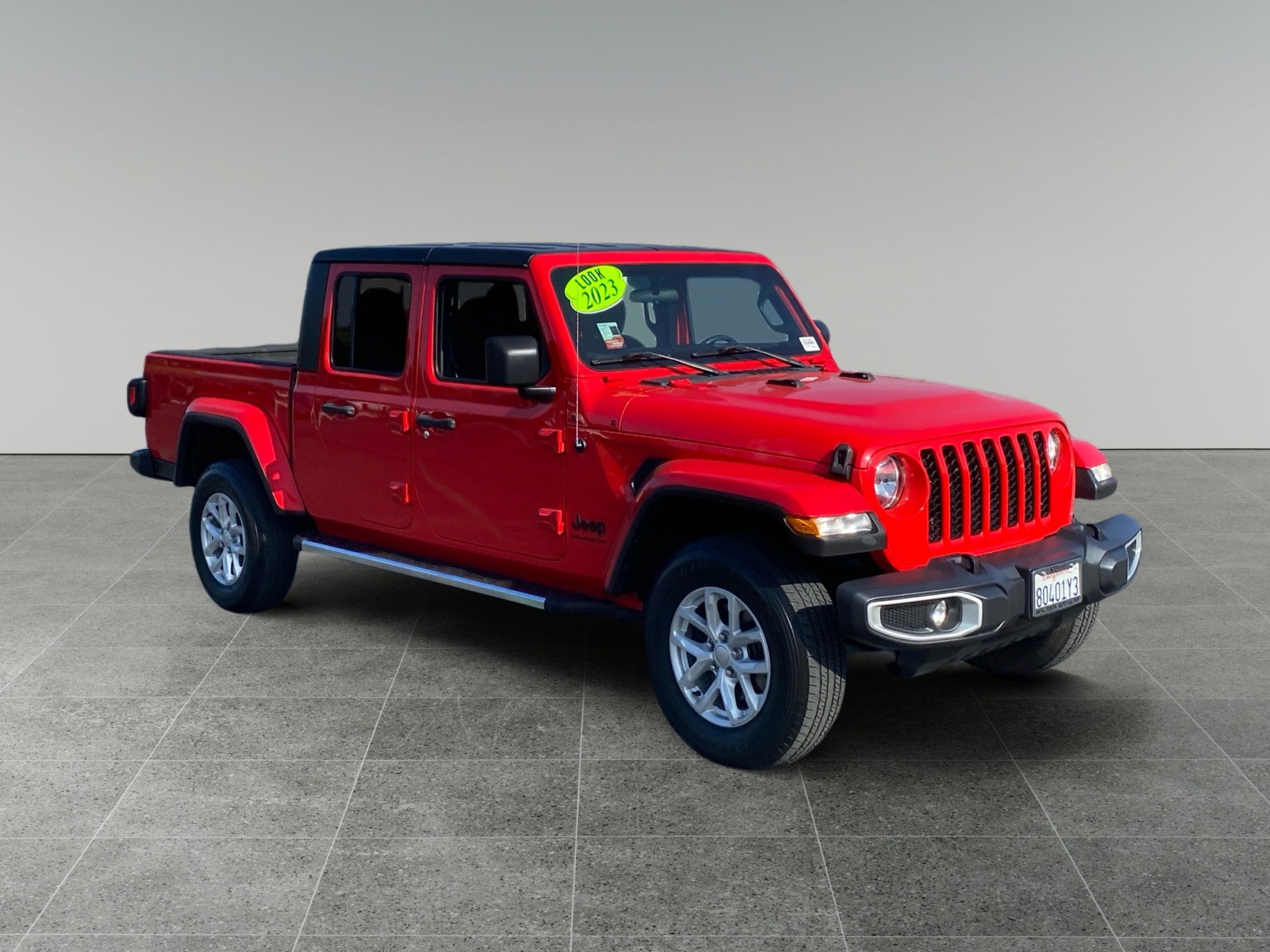 Used 2023 Jeep Gladiator Sport AWD/4WD image 7