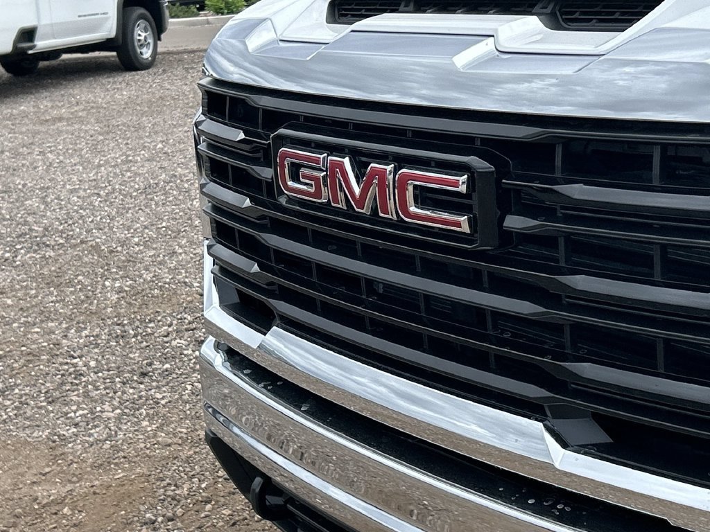 New 2026 GMC Sierra 2500 Pro w/ Convenience Package RWD image 30