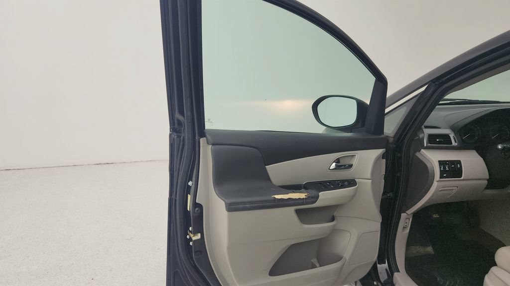 Used 2015 Honda Odyssey EX-L image 15