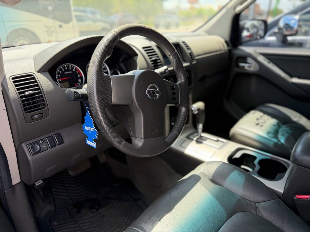 Used 2007 Nissan Pathfinder S AWD/4WD image 23