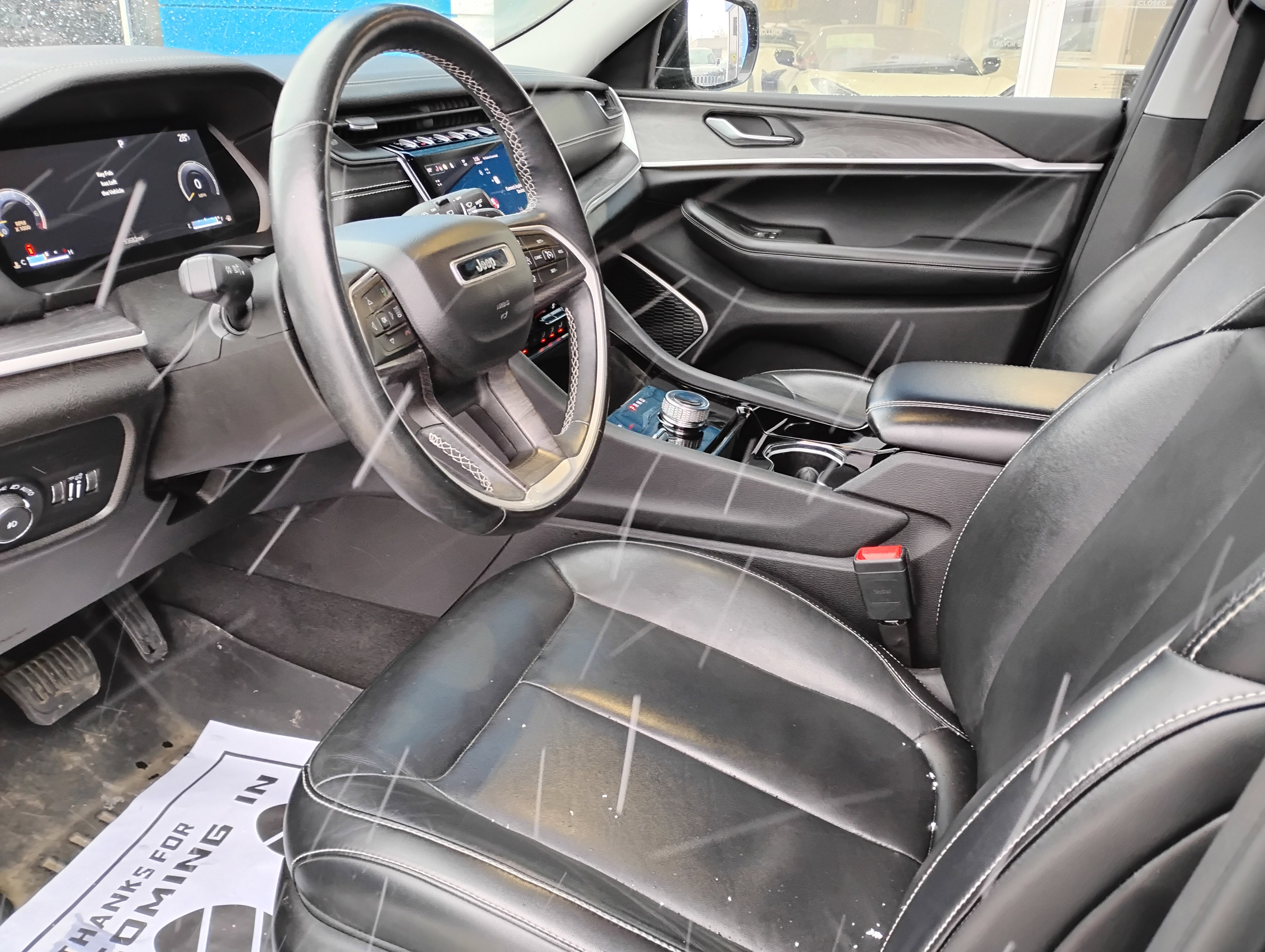 Used 2021 Jeep Grand Cherokee L Limited image 11