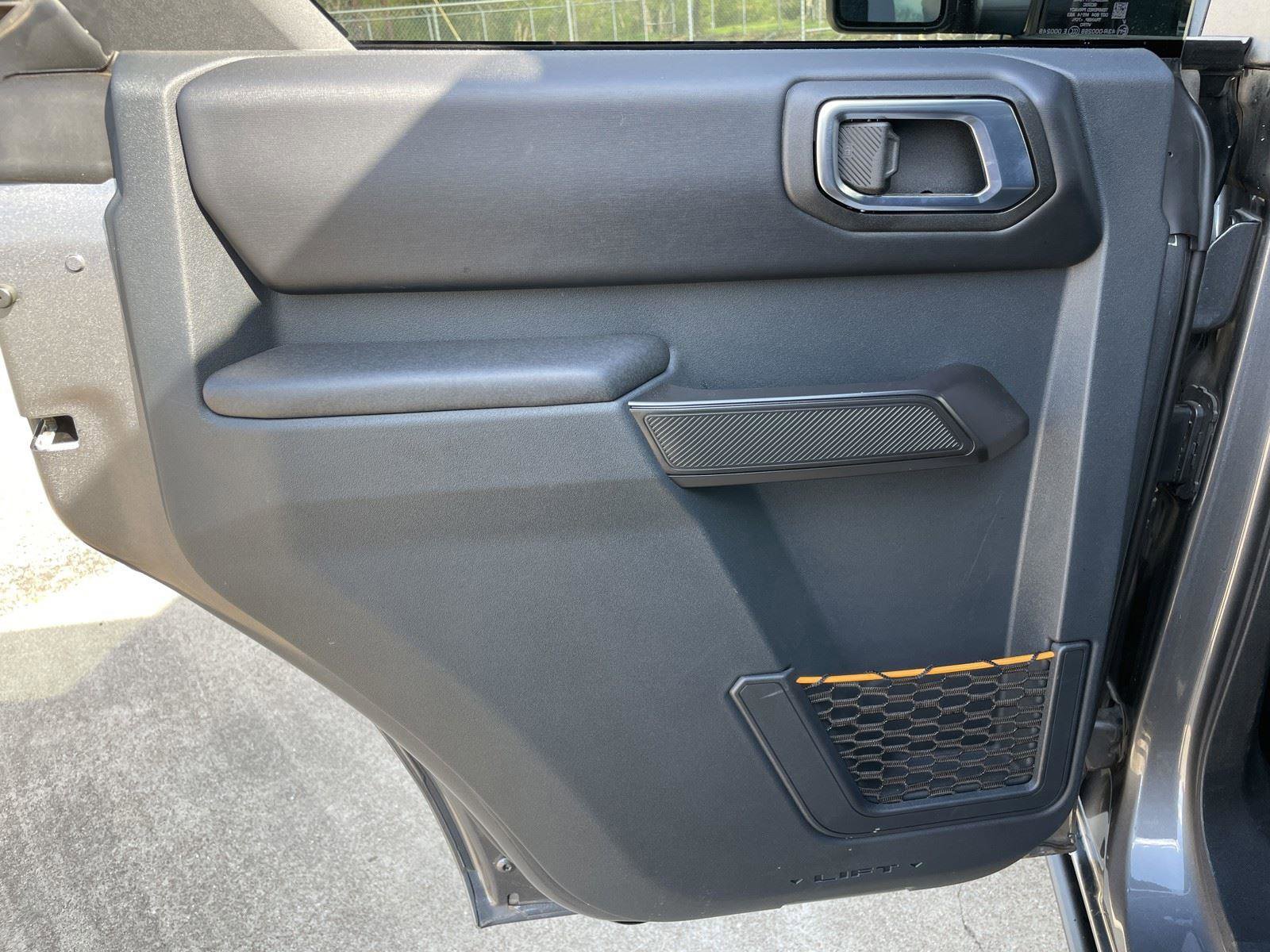 Used 2024 Ford Bronco Badlands image 38