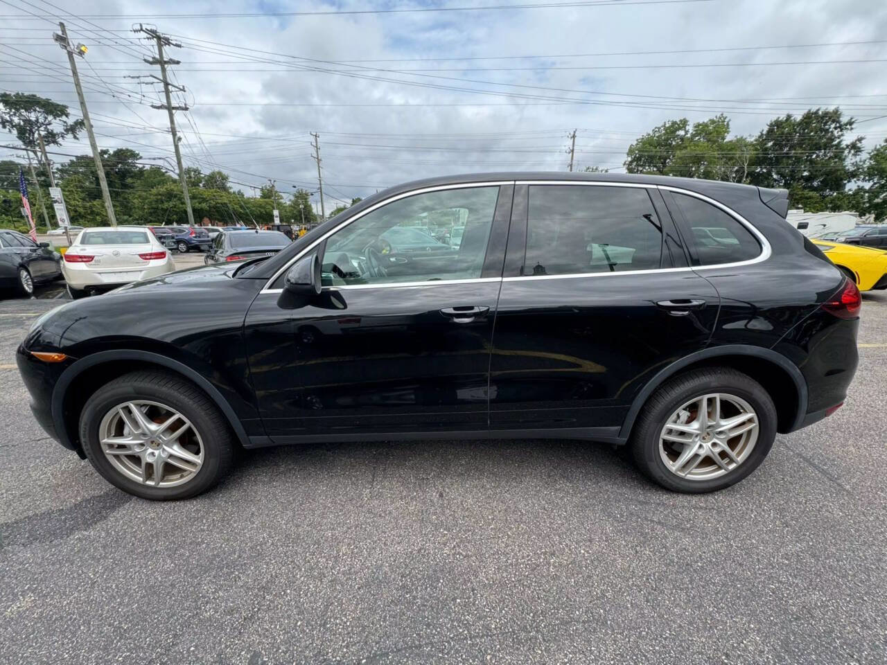 Used 2012 Porsche Cayenne S AWD/4WD image 10