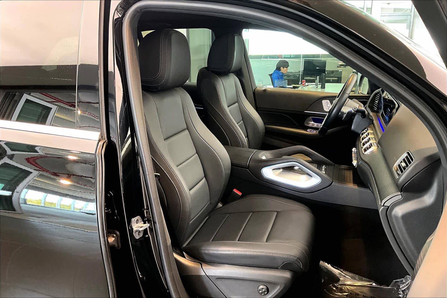 Used 2025 Mercedes-Benz GLE 350 4MATIC image 11