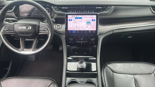 Used 2024 Jeep Grand Cherokee Limited RWD image 24