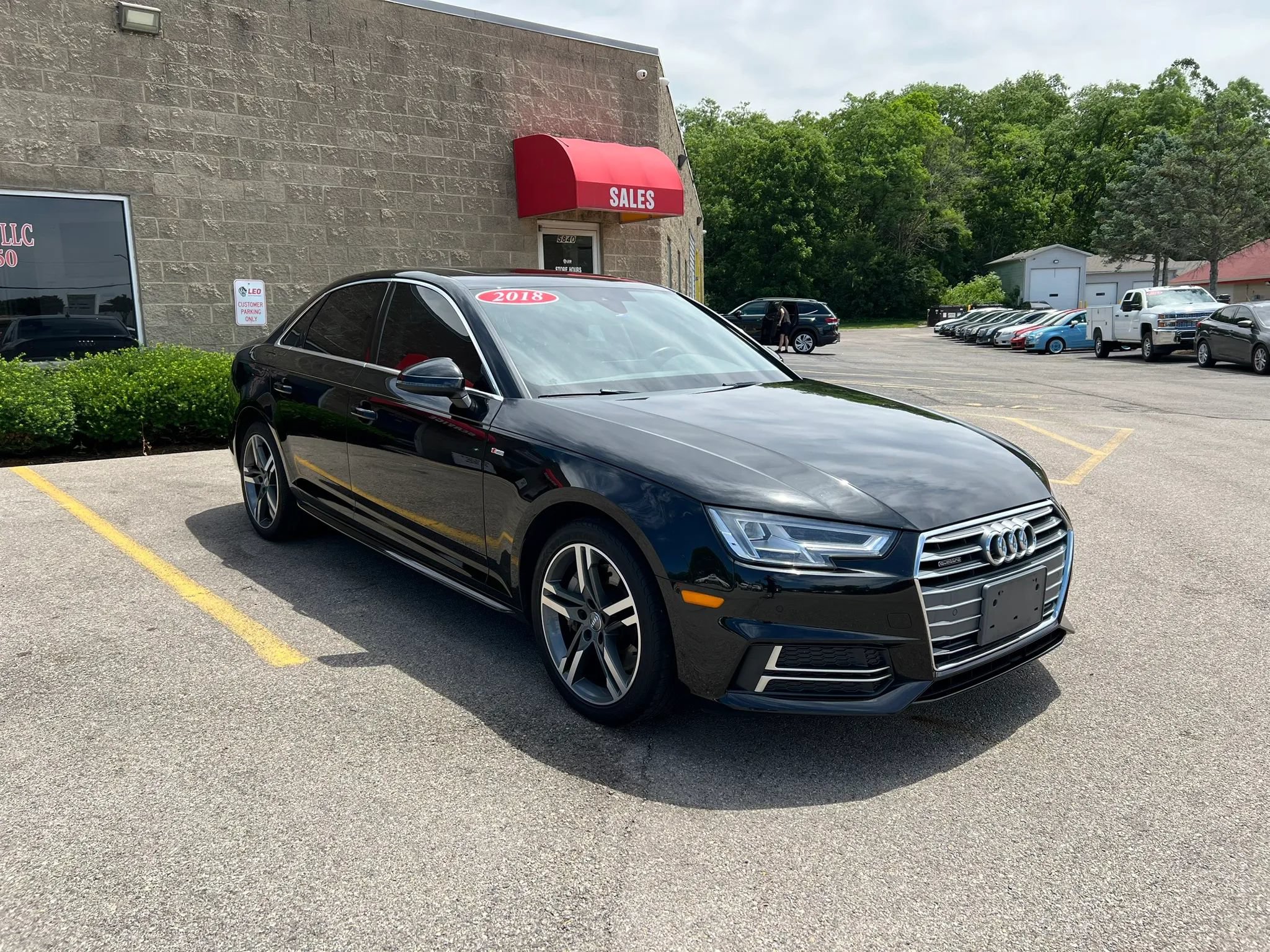 Used 2018 Audi A4 2.0T Premium Plus w/ Premium Plus Package AWD/4WD image 3