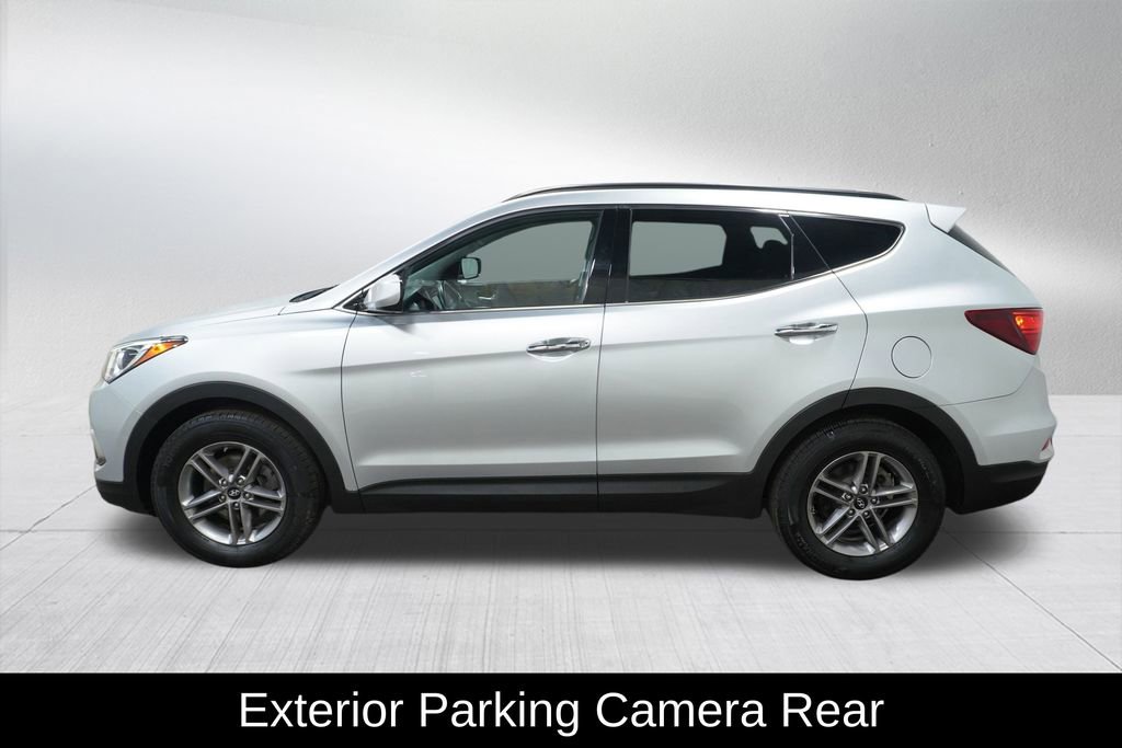 Used 2017 Hyundai Santa Fe Sport image 8