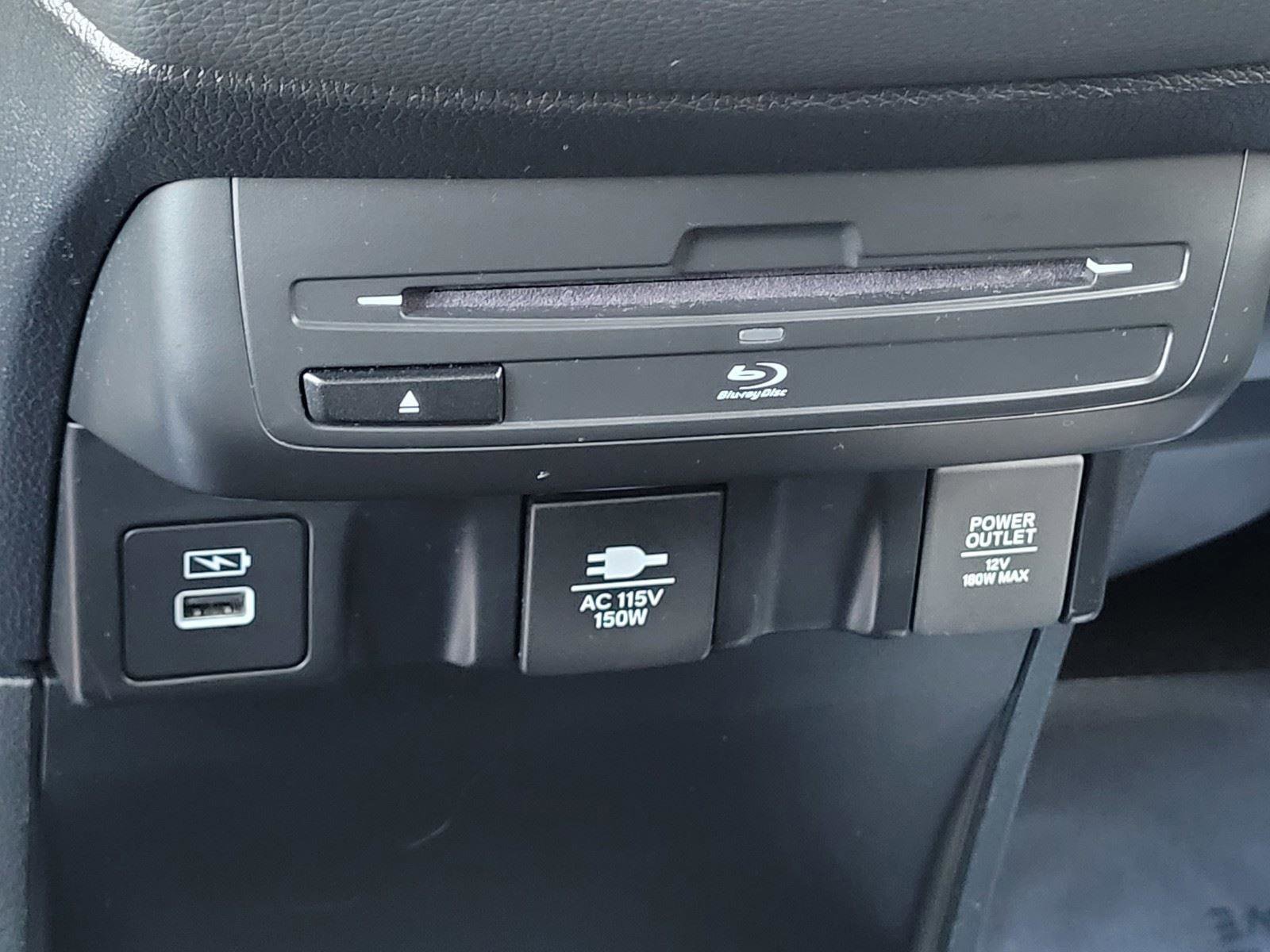 Used 2024 Honda Odyssey Touring image 17