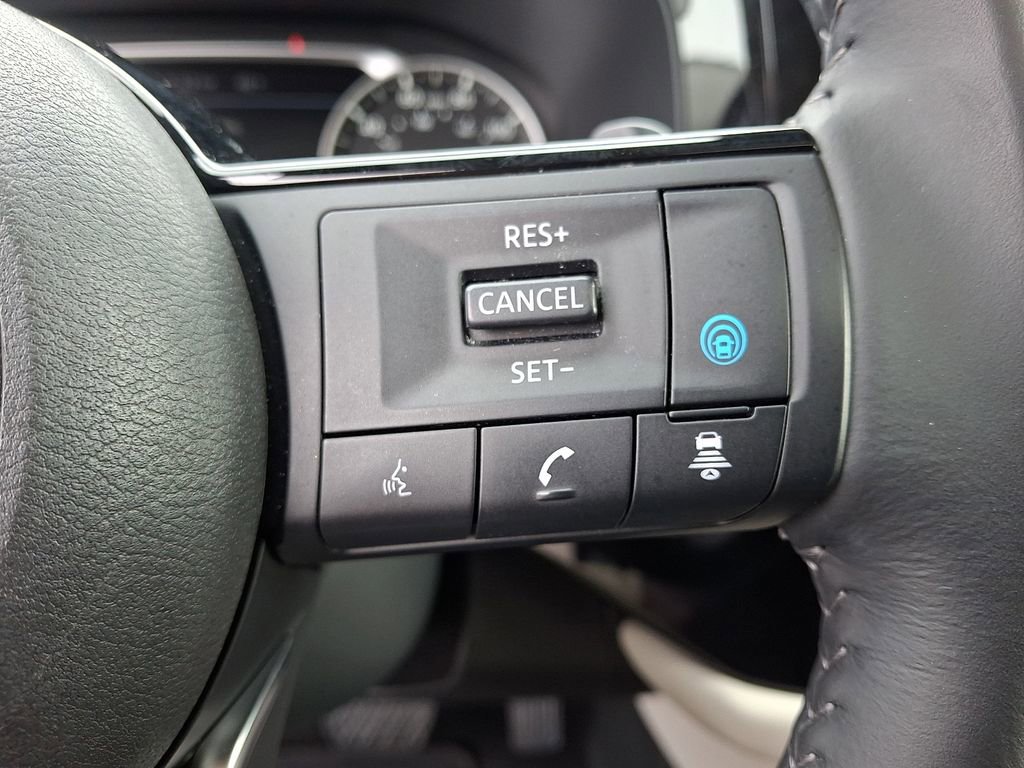 Certified 2023 Nissan Pathfinder SV w/ SV Premium Package image 22